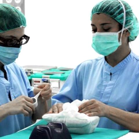 Murieron 213 personas y 5.303 fueron diagnosticadas con coronavirus en el país