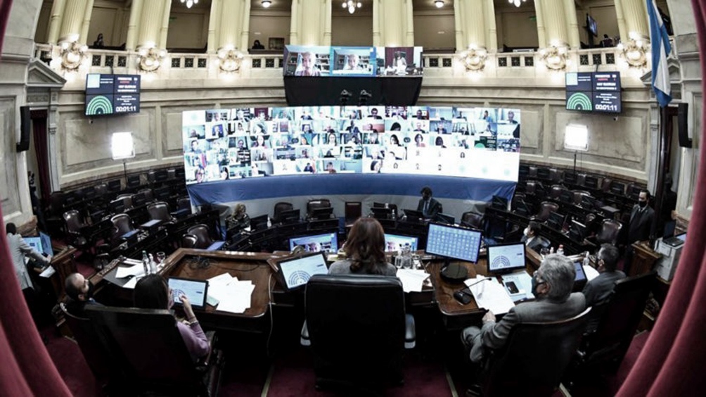 El Senado cierra el año con el tratamiento de la Ley de Interrupción Legal del Embarazo El Senado cierra el año con el tratamiento de la Ley de Interrupción Legal del Embarazo