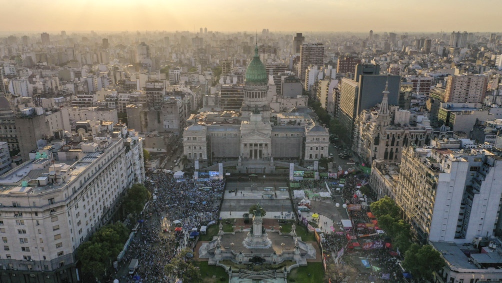 El proyecto de legalización del aborto, debatido en el Senado.