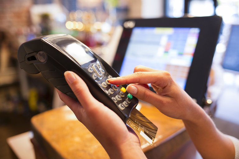 Jubilaciones mínimas y AUH: el reintegro del 15% en las compras con tarjetas de débito seguirá hasta marzo Jubilaciones mínimas y AUH: el reintegro del 15% en las compras con tarjetas de débito seguirá hasta marzo