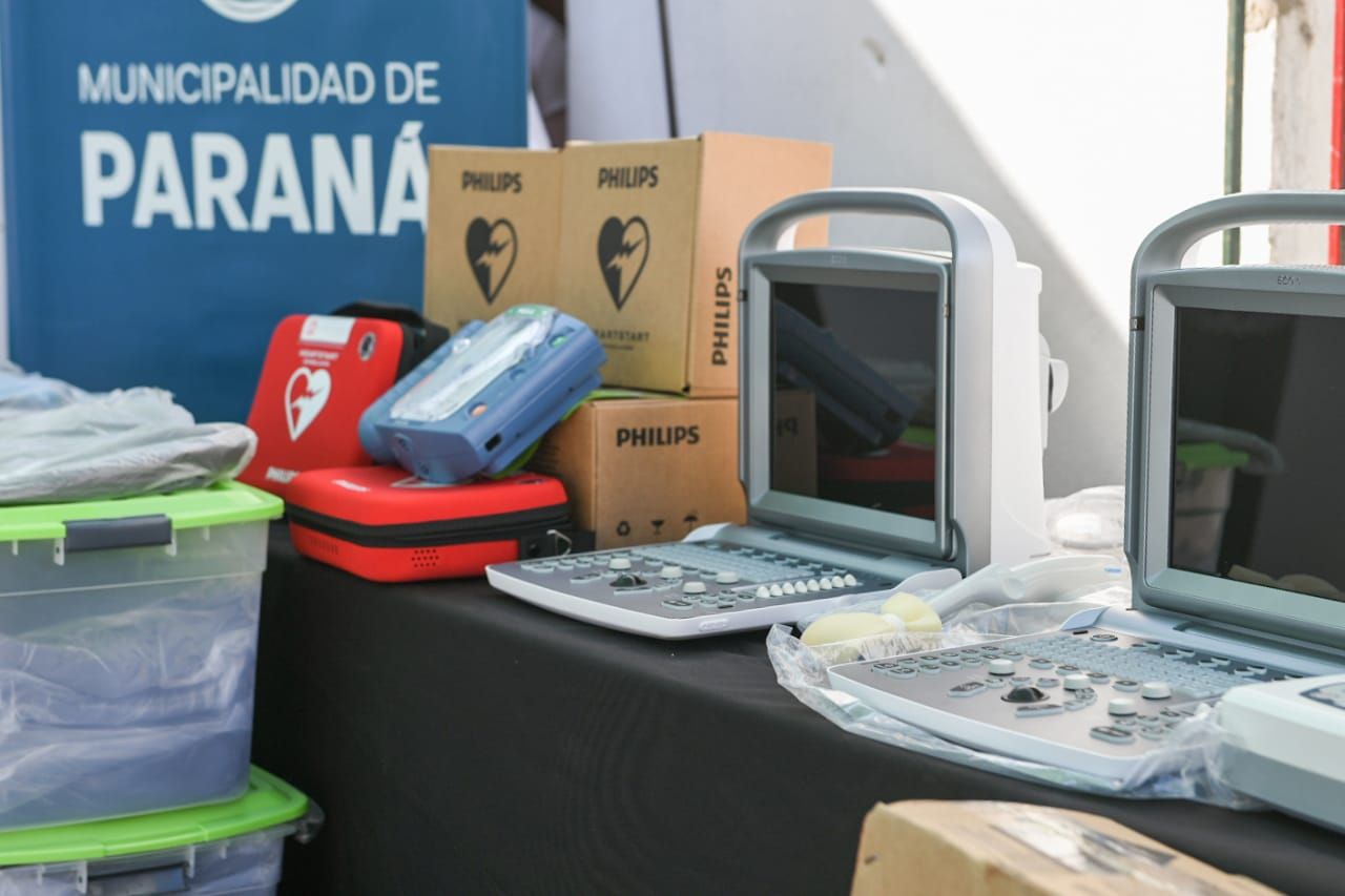 La Municipalidad entregó equipamiento a los seis centros de salud de la ciudad