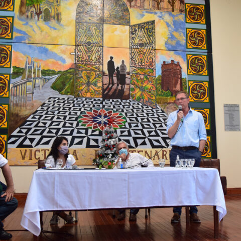 La Provincia y Parques Nacionales acordaron proyectos comunes para preservar el humedal La Provincia y Parques Nacionales acordaron proyectos comunes para preservar el humedal