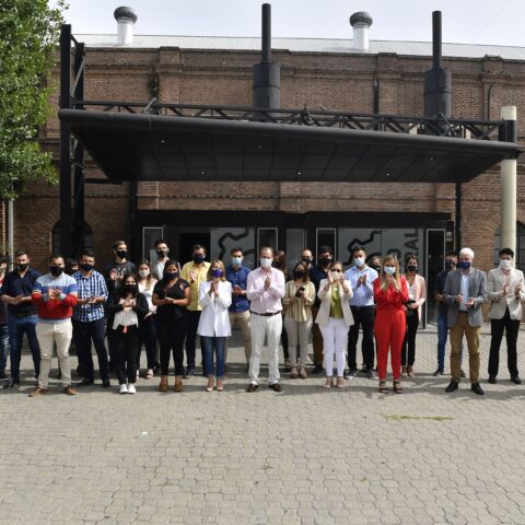 Bordet destacó el rol de los jóvenes en la pandemia y los convocó a fortalecer lazos en 2021 Bordet destacó el rol de los jóvenes en la pandemia y los convocó a fortalecer lazos en 2021