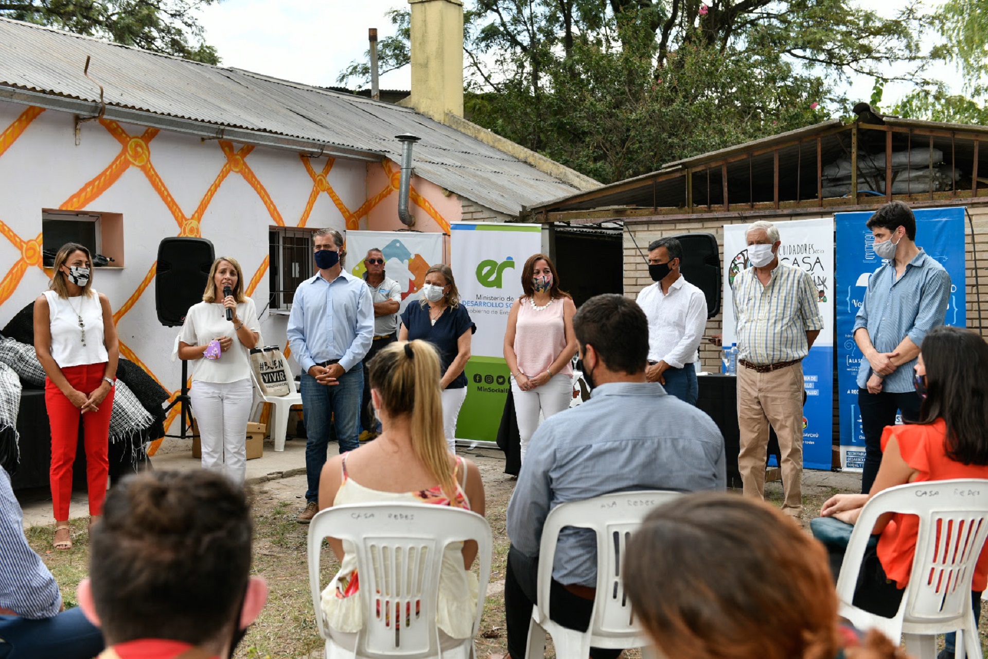 La vicegobernadora Stratta entregó viviendas y aportes en Gualeguaychú junto al intendente Piaggio