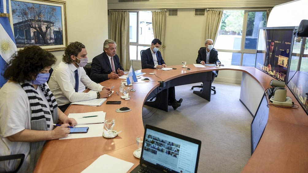 El Presidente analiza con gobernadores medidas ante la suba de contagios de coronavirus El Presidente analiza con gobernadores medidas ante la suba de contagios de coronavirus