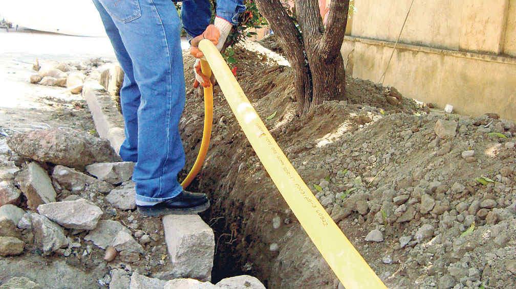 Se proyecta extender la red de gas natural en Hasenkamp para que más vecinos accedan al servicio
