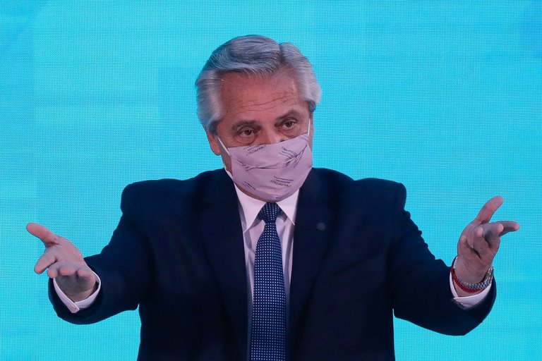 El Gobierno mantiene la expectativa de vacunar a 14 millones de personas en el primer cuatrimestre del año