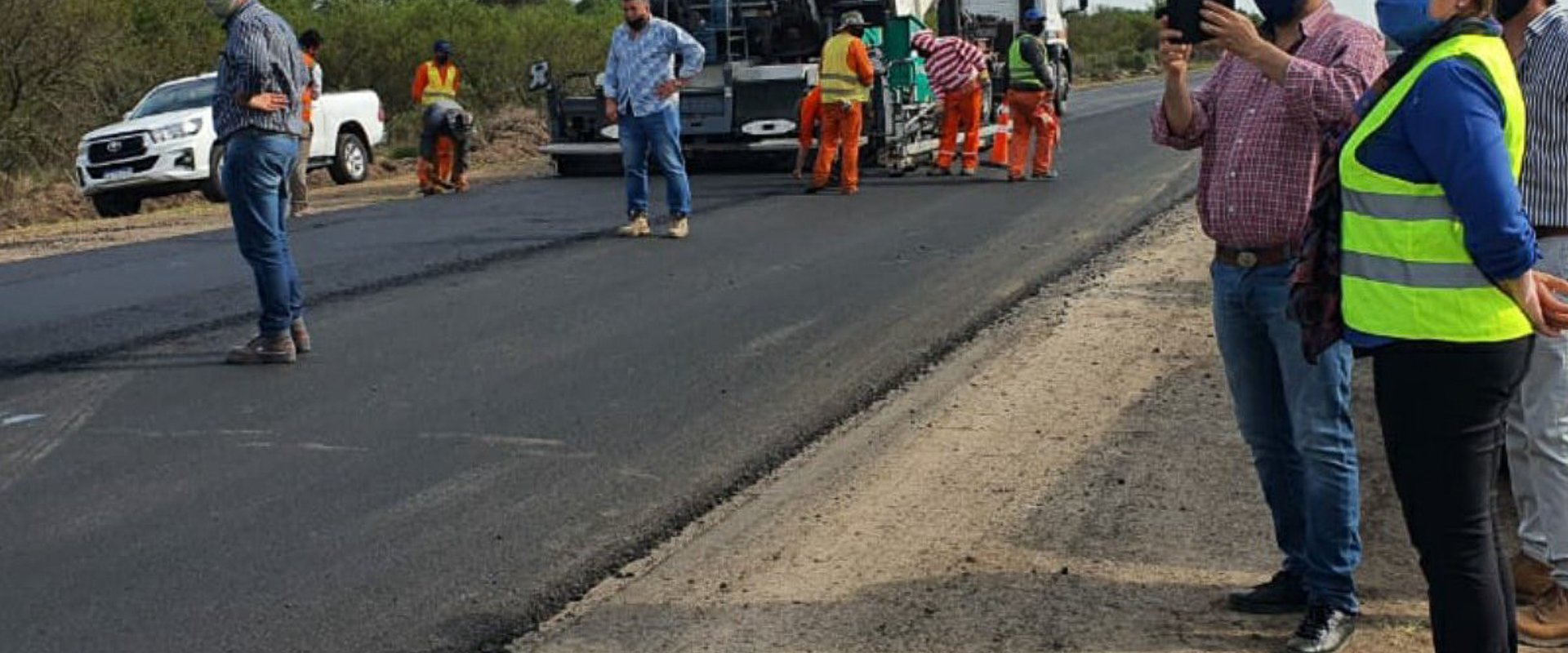 Avanza la rehabilitación de la ruta provincial N° 6 Avanza la rehabilitación de la ruta provincial N° 6