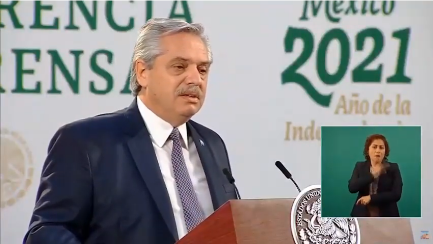 Fernández calificó de “payasada” las denuncias contra González García y justificó la vacunación de funcionarios Fernández calificó de “payasada” las denuncias contra González García y justificó la vacunación de funcionarios