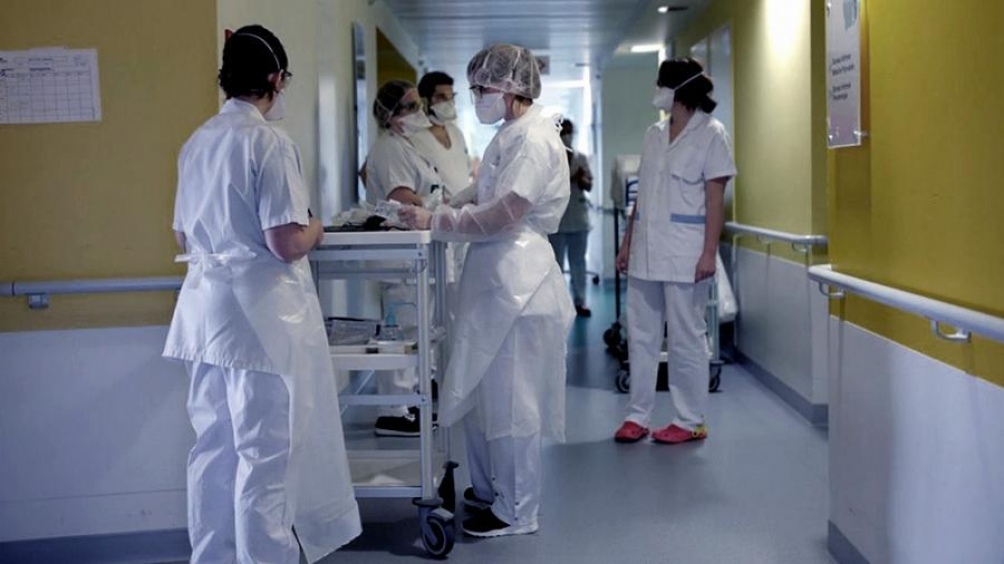 Murieron 155 personas y 7.477 fueron diagnosticadas con coronavirus en el país Murieron 155 personas y 7.477 fueron diagnosticadas con coronavirus en el país