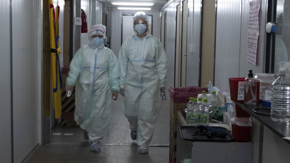 Murieron 145 personas y 8.234 fueron diagnosticadas con coronavirus en el país