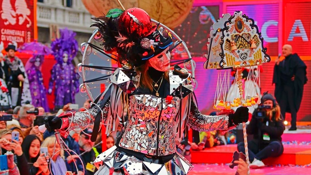 A lo largo de la historia, todo el año es Carnaval A lo largo de la historia, todo el año es Carnaval