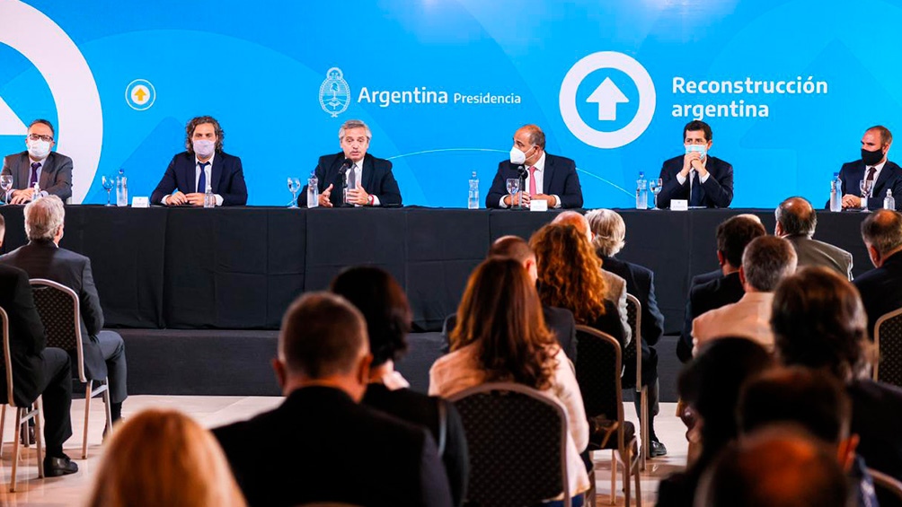 “Me acusaron de envenenar y ahora me piden veneno para todos”, ironizó el Presidente