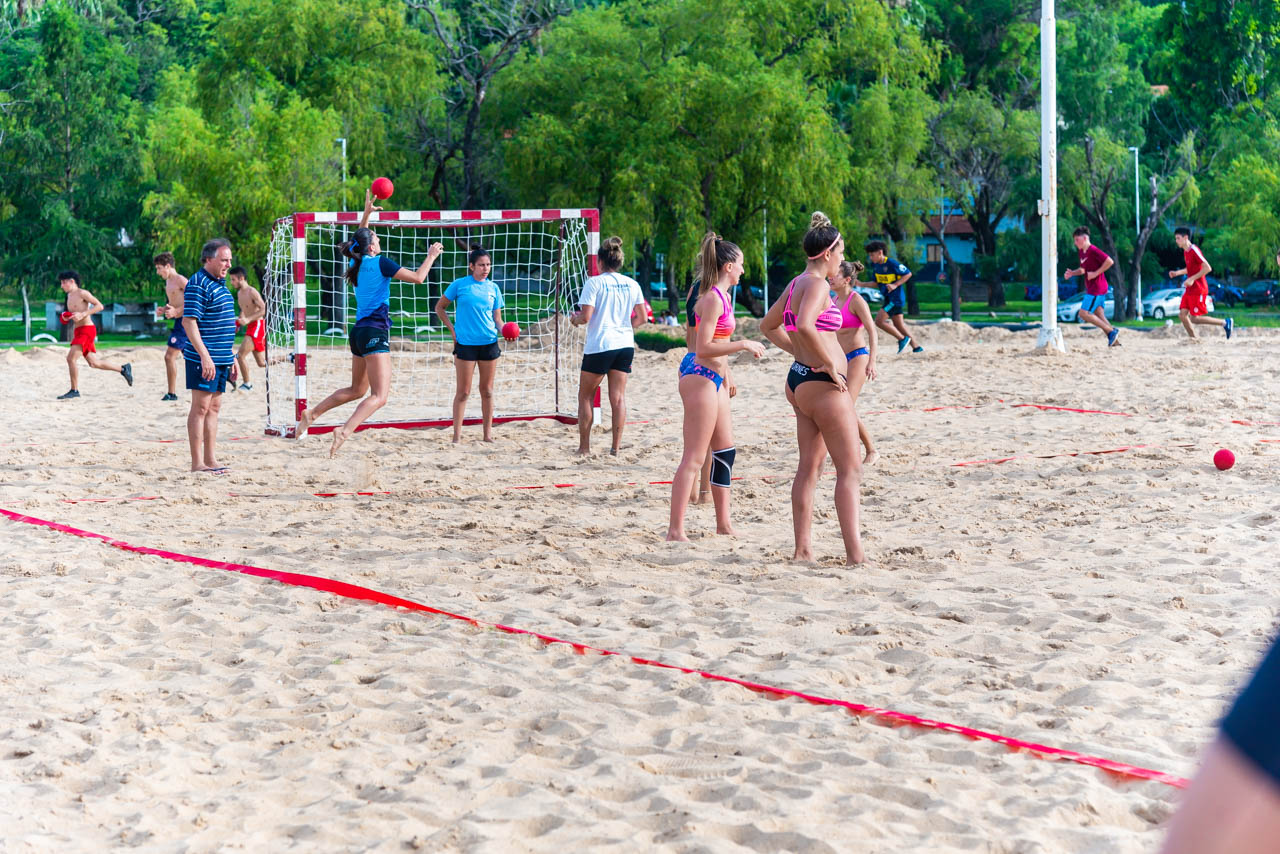 El Beach Handball vuelve a la playa del Thompson