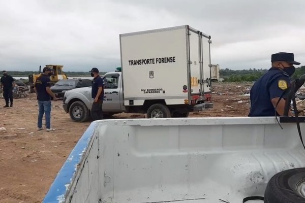 Fiscalía confirmó que las manos encontradas en el volcadero pertenecen al hombre calcinado y que se está frente a un homicidio