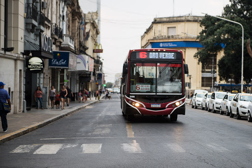 La Asamblea Vecinalista de Paraná rechaza el pedido de aumento del boleto de colectivo La Asamblea Vecinalista de Paraná rechaza el pedido de aumento del boleto de colectivo