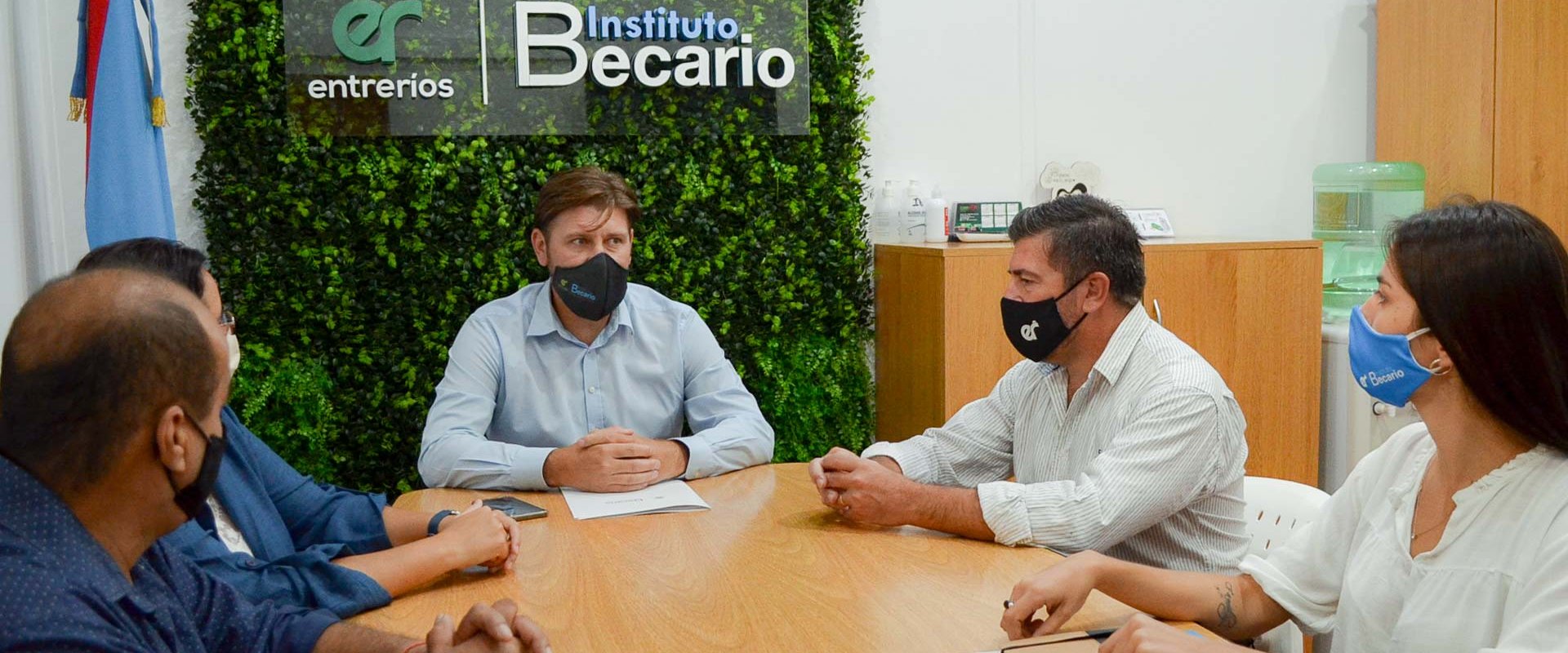 Planifican incorporar la educación ambiental en el programa de apoyo escolar del Instituto Becario Planifican incorporar la educación ambiental en el programa de apoyo escolar del Instituto Becario