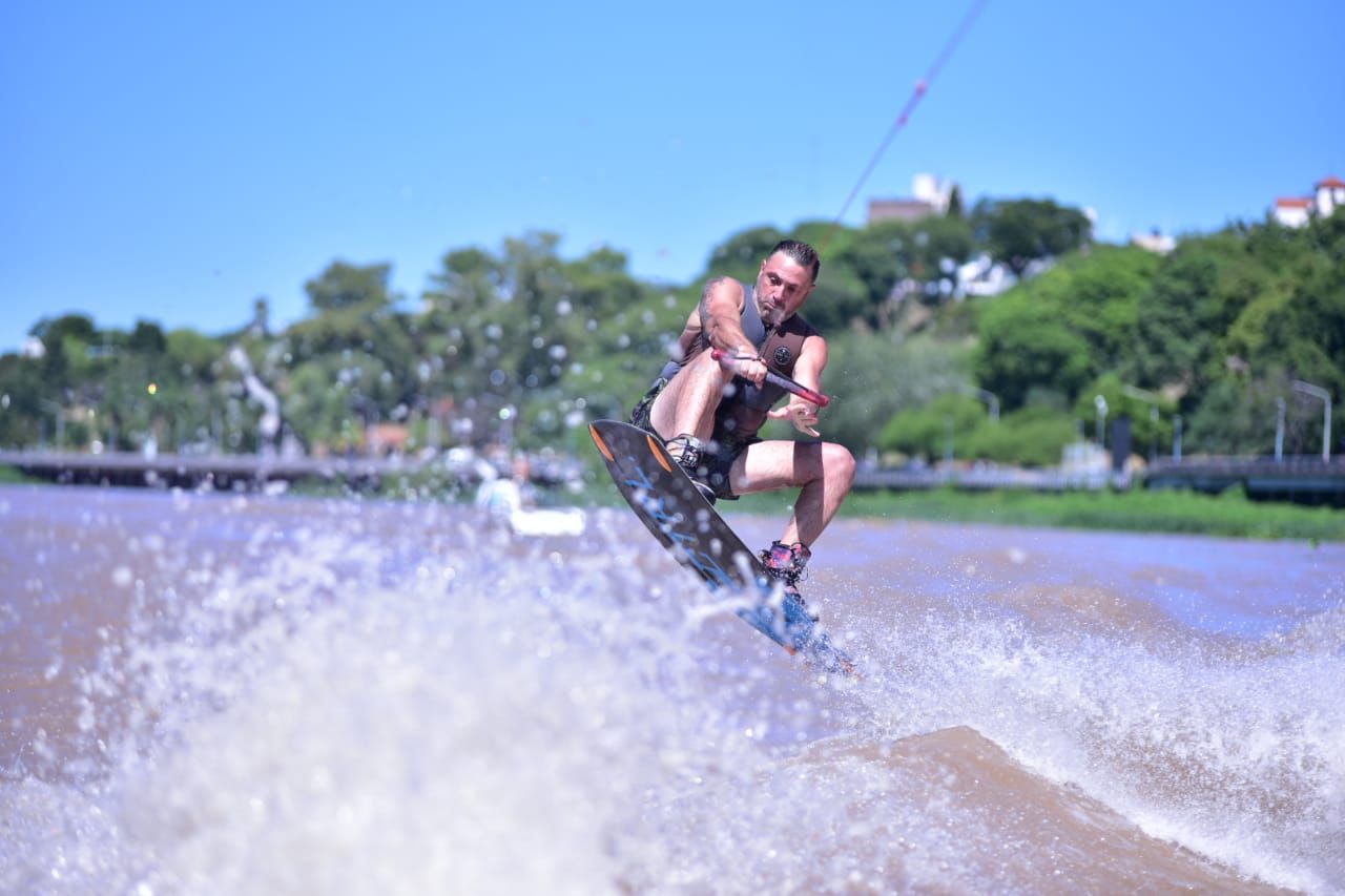 La Municipalidad de Paraná extiende hasta el 15 de marzo la temporada de verano La Municipalidad de Paraná extiende hasta el 15 de marzo la temporada de verano