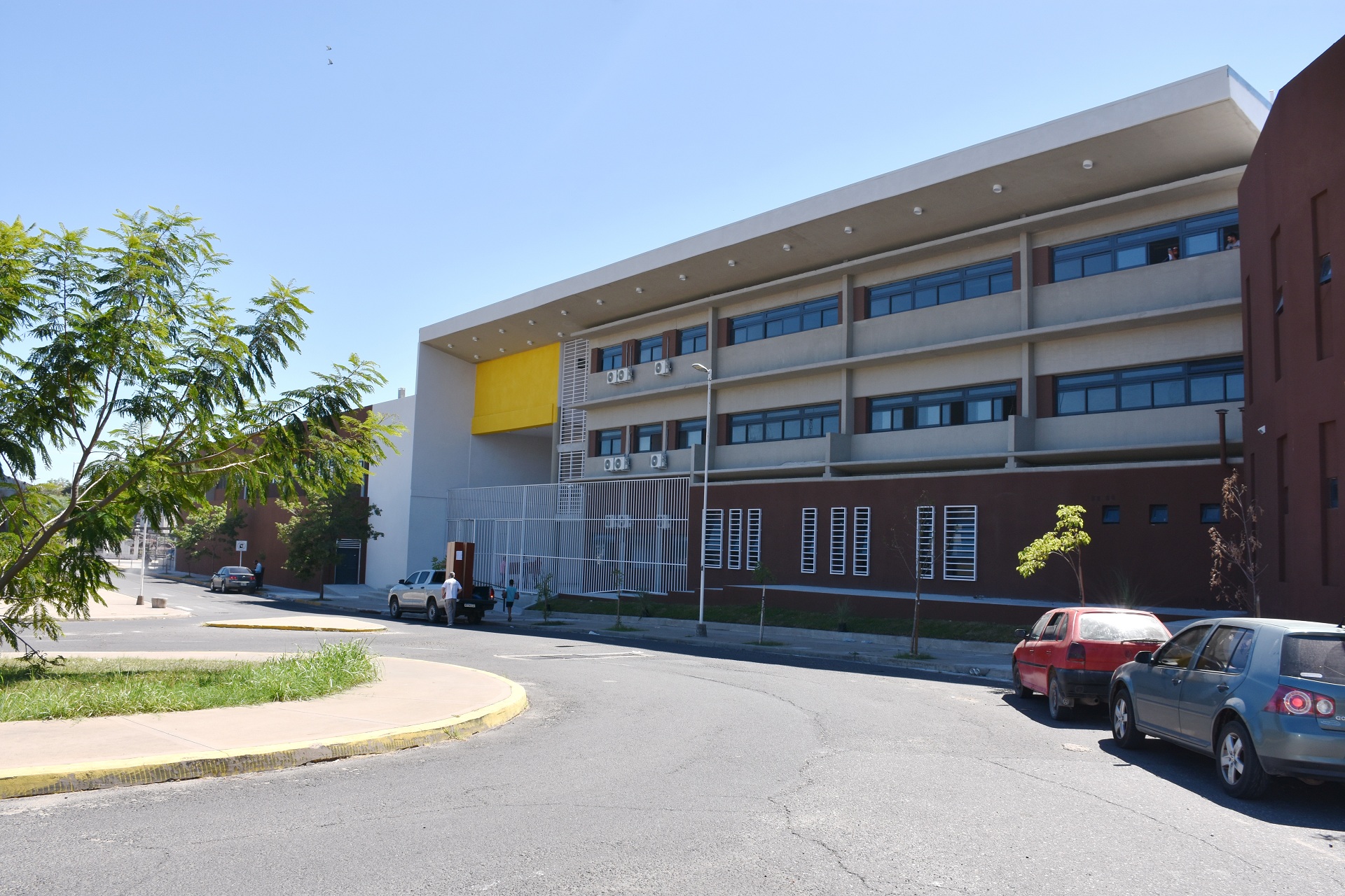 Se hizo entrega parcial de la escuela Puerto Nuevo de Paraná Se hizo entrega parcial de la escuela Puerto Nuevo de Paraná