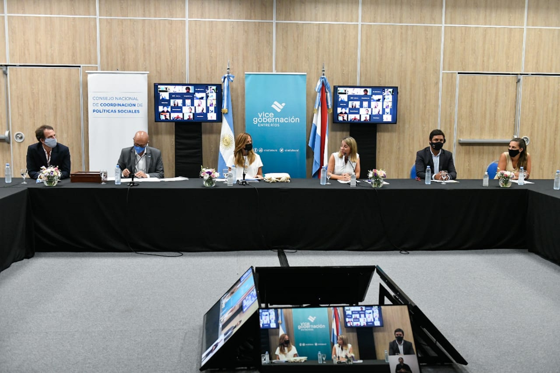 Entre Ríos presentó más de 370 iniciativas para el desarrollo sostenible Entre Ríos presentó más de 370 iniciativas para el desarrollo sostenible