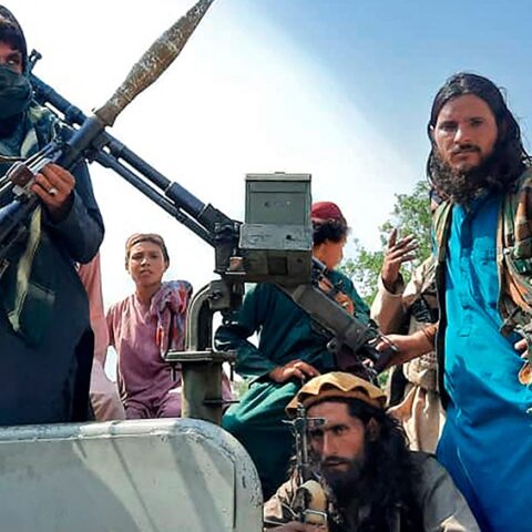 Los talibanes anunciaron una amnistía y piden a las mujeres sumarse al gobierno Los talibanes anunciaron una amnistía y piden a las mujeres sumarse al gobierno