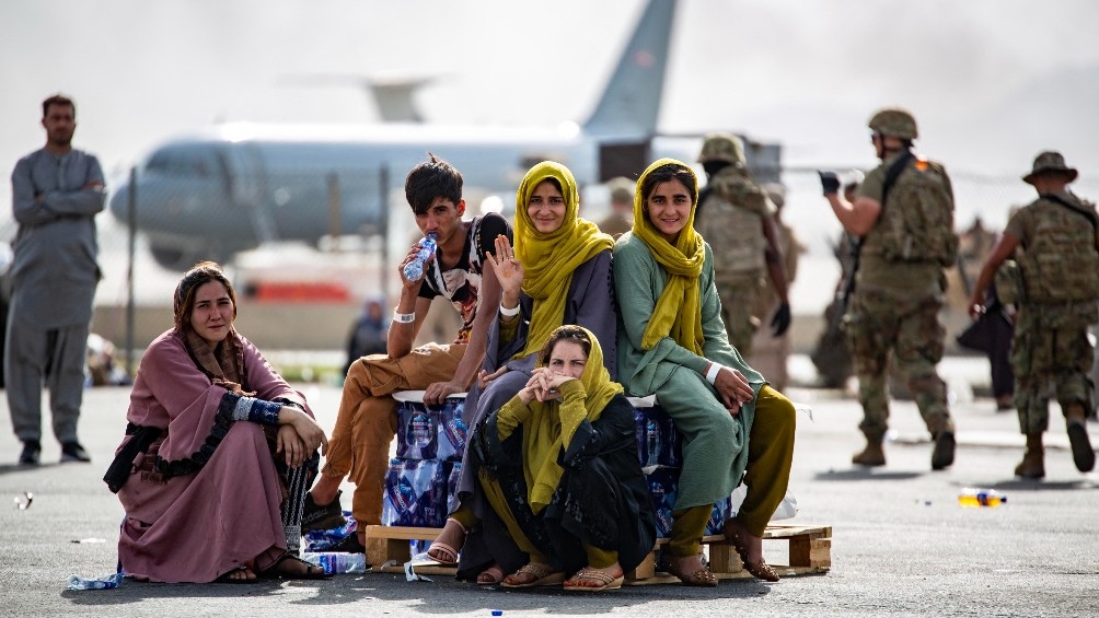 Italia acogerá 2.500 refugiados afganos y quiere un G20 «extraordinario» sobre Afganistán Italia acogerá 2.500 refugiados afganos y quiere un G20 «extraordinario» sobre Afganistán