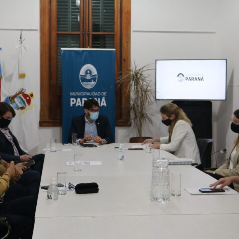 Concejales participaron de la reunión constructiva del consejo económico y social de Paraná Concejales participaron de la reunión constructiva del consejo económico y social de Paraná