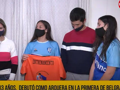 Tatiana Buchet, con sólo 13 años, debutó como arquera en la Primera de Belgrano Tatiana Buchet, con sólo 13 años, debutó como arquera en la Primera de Belgrano