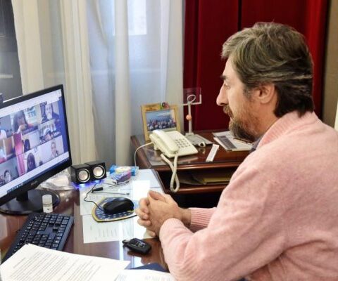 Es Ley la adhesión a la Red Mundial de Escuelas Es Ley la adhesión a la Red Mundial de Escuelas