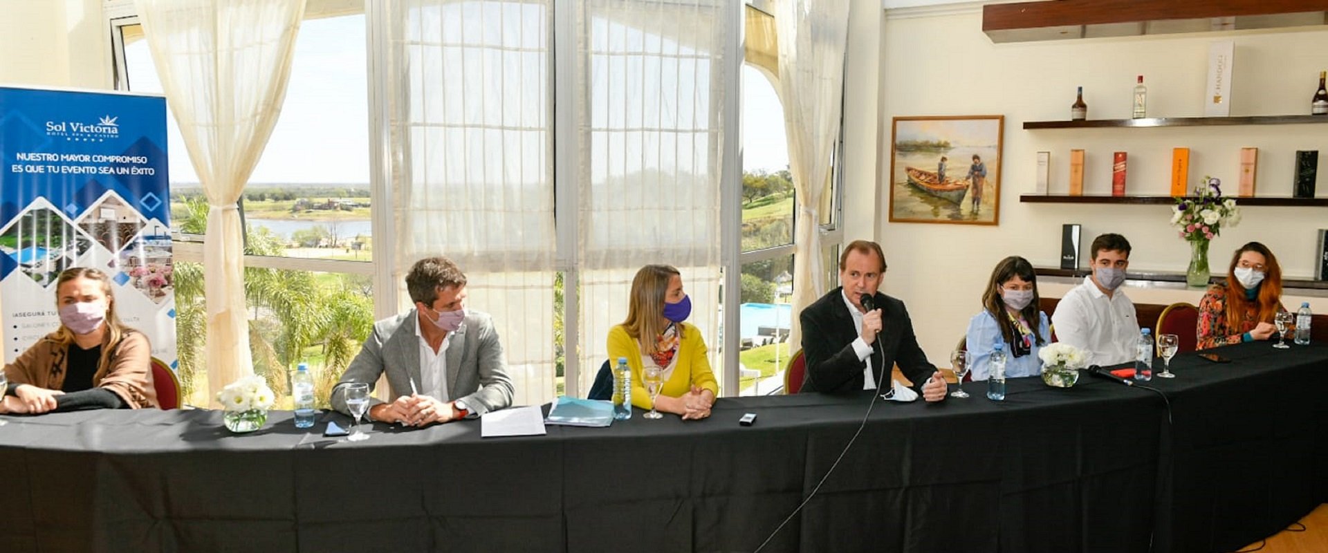 Bordet destacó el equilibrio de la provincia y afirmó que el gobierno “está siempre de puertas abiertas”