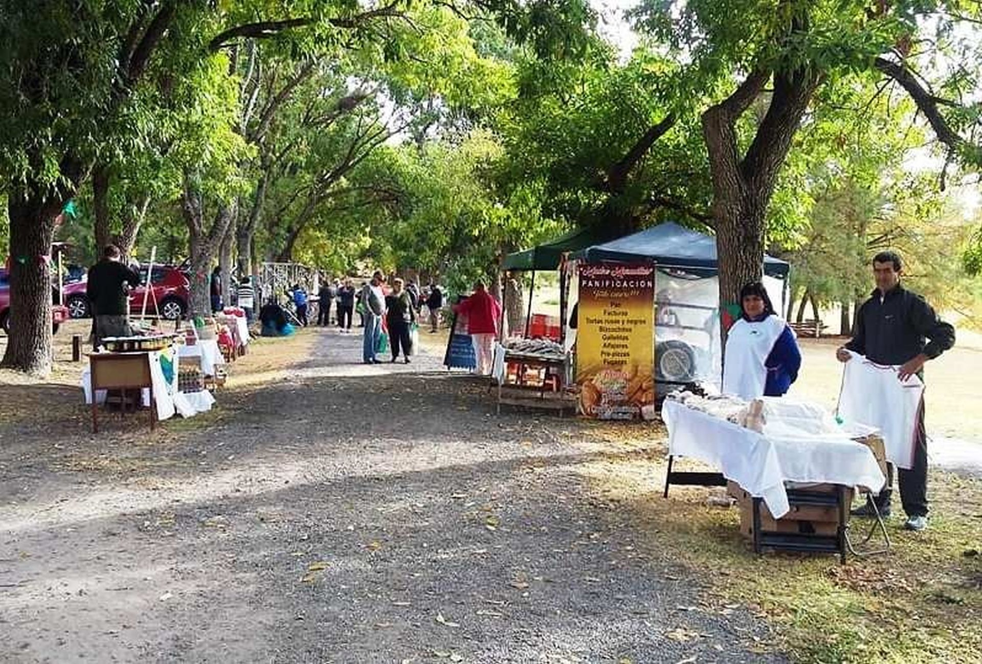 La Feria Periurbana vivirá un domingo especial con más emprendedores y horario extendido