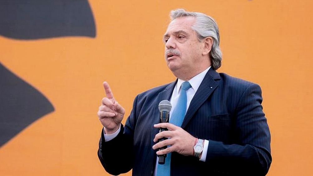 Alberto Fernández: «En la esencia de Macri no está valorar la democracia» Alberto Fernández: «En la esencia de Macri no está valorar la democracia»