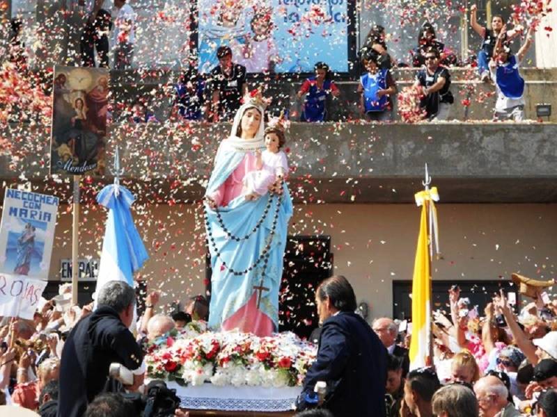 El Municipio acompaña la organización del festejo por el Día de la Virgen del Rosario El Municipio acompaña la organización del festejo por el Día de la Virgen del Rosario