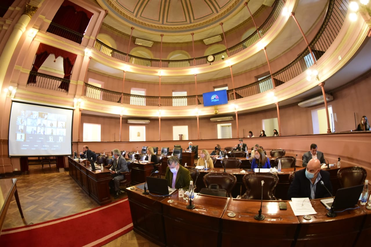 Un proyecto de ley busca ampliar la democratización del sistema de justicia
