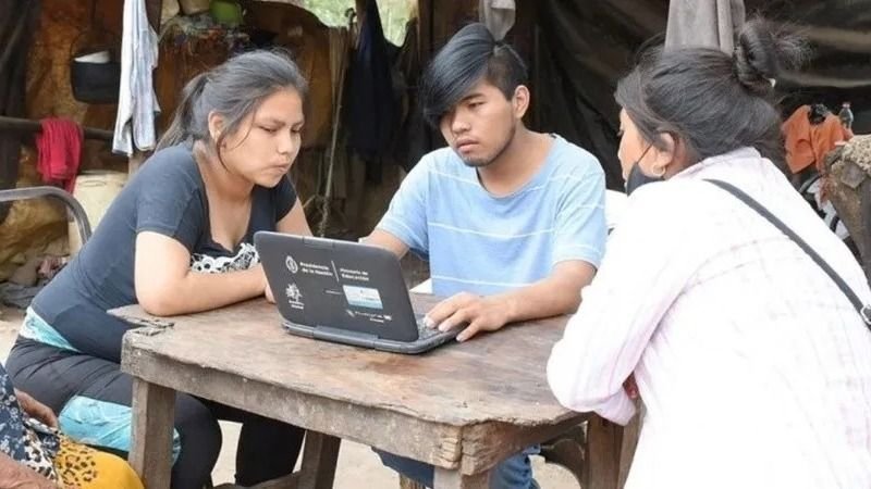 Maxi Sánchez, el joven nominado a mejor alumno del mundo, contó cómo es su vida en la comunidad Wichi
