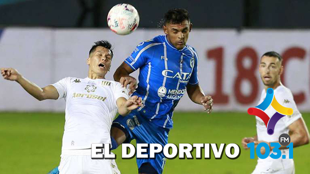 Racing enfrenta a Godoy Cruz en busca de los cuartos de final