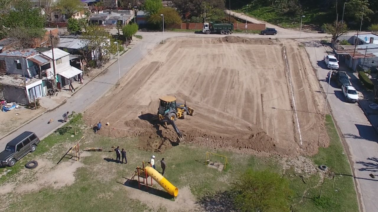 Comenzó la obra de puesta en valor de espacios públicos vacantes en Barrio Humito Comenzó la obra de puesta en valor de espacios públicos vacantes en Barrio Humito