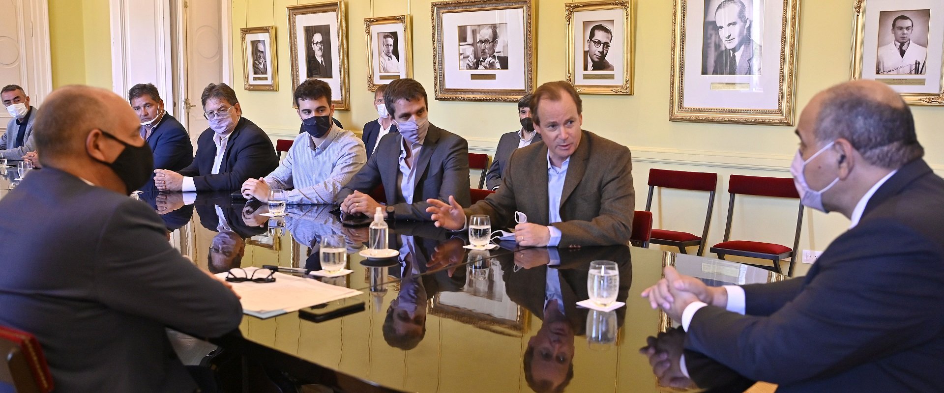 Se construirán nuevas terminales de ómnibus y ciclovías en siete ciudades entrerrianas