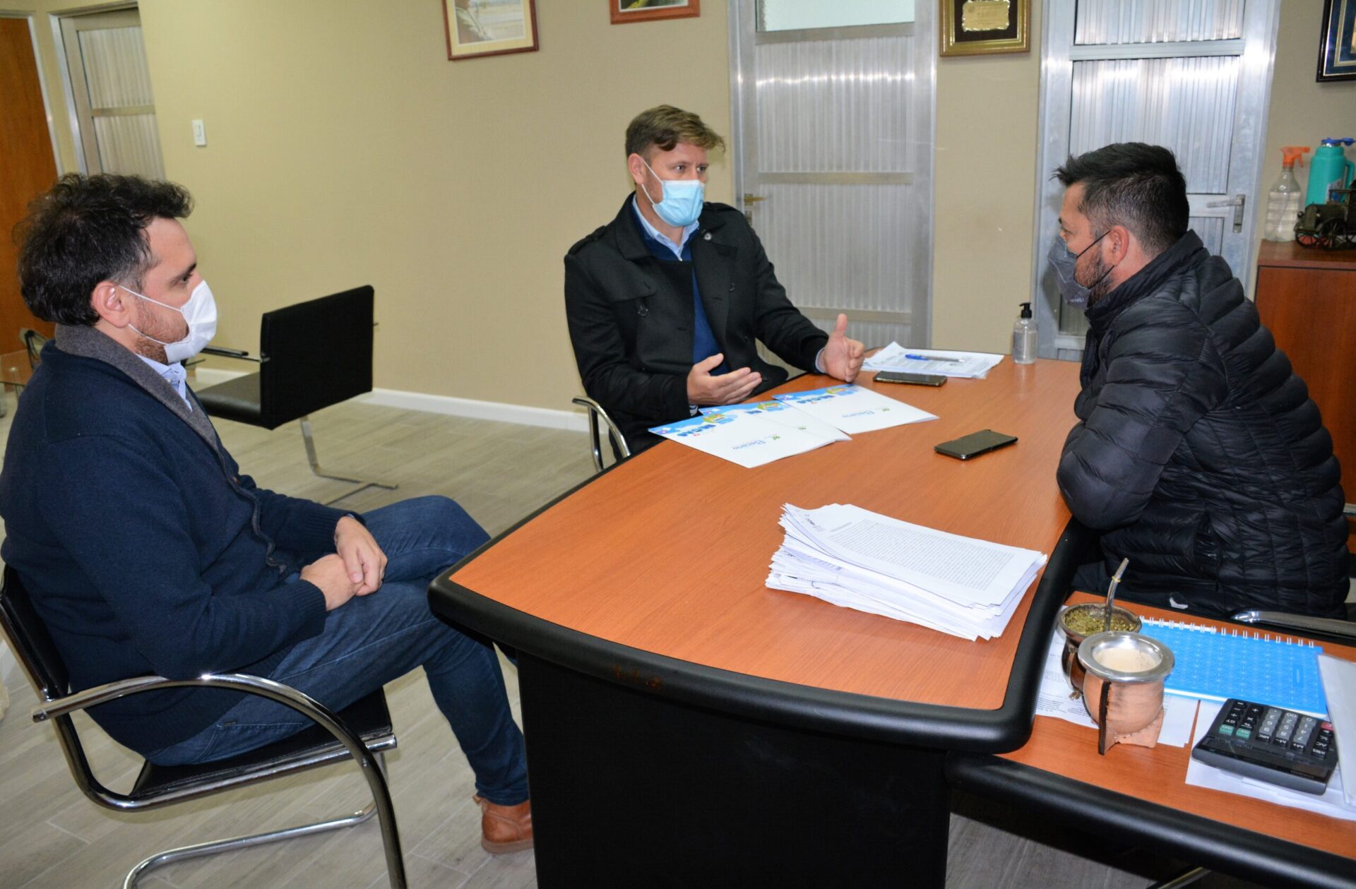 Toledo Recibió Al Director Del Instituto Becario, Sebastián Bértoli, Para Hablar Del Programa «Puente Al Trabajo»