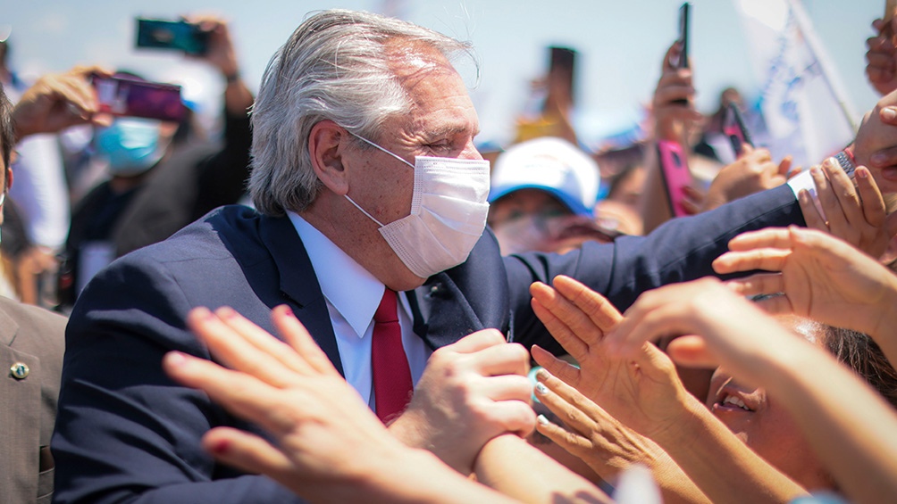 El Presidente llamó a movilizarse en las plazas por el 17 de Octubre El Presidente llamó a movilizarse en las plazas por el 17 de Octubre