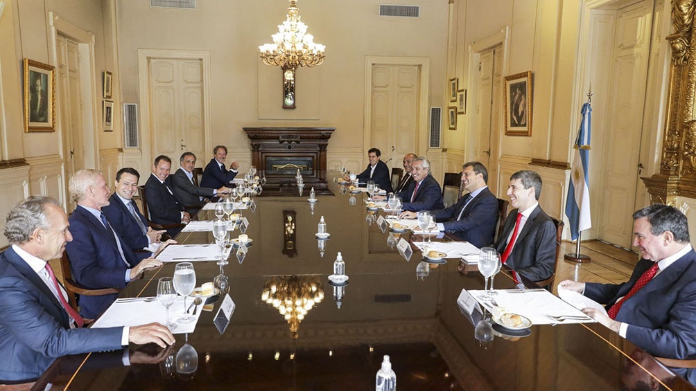 La creación de empleo genuino fue el eje de un diálogo entre el Presidente y empresarios La creación de empleo genuino fue el eje de un diálogo entre el Presidente y empresarios