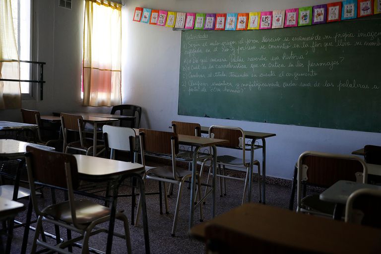 Entre Ríos fortalecerá el operativo para revincular a los alumnos que abandonaron la escuela