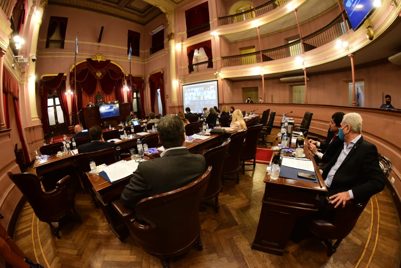 Se aprobaron proyectos de ley sobre prevención y concientización del cáncer de próstata y de mama Se aprobaron proyectos de ley sobre prevención y concientización del cáncer de próstata y de mama