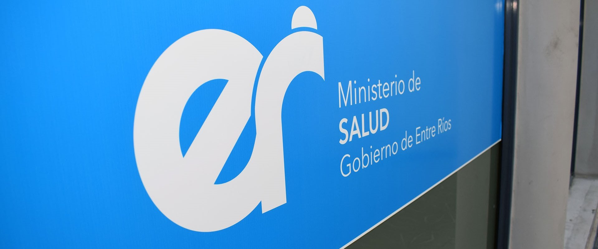El gobierno destinó más de 300 millones de pesos para atender urgencias en materia de salud El gobierno destinó más de 300 millones de pesos para atender urgencias en materia de salud