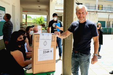 Frigerio deseó que los entrerrianos voten “sin presiones, sin amenazas y con libertad” Frigerio deseó que los entrerrianos voten “sin presiones, sin amenazas y con libertad”