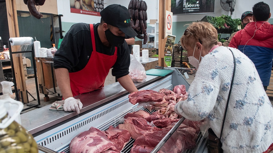 El Gobierno trabaja para frenar el precio de la carne y garantizar la provisión El Gobierno trabaja para frenar el precio de la carne y garantizar la provisión