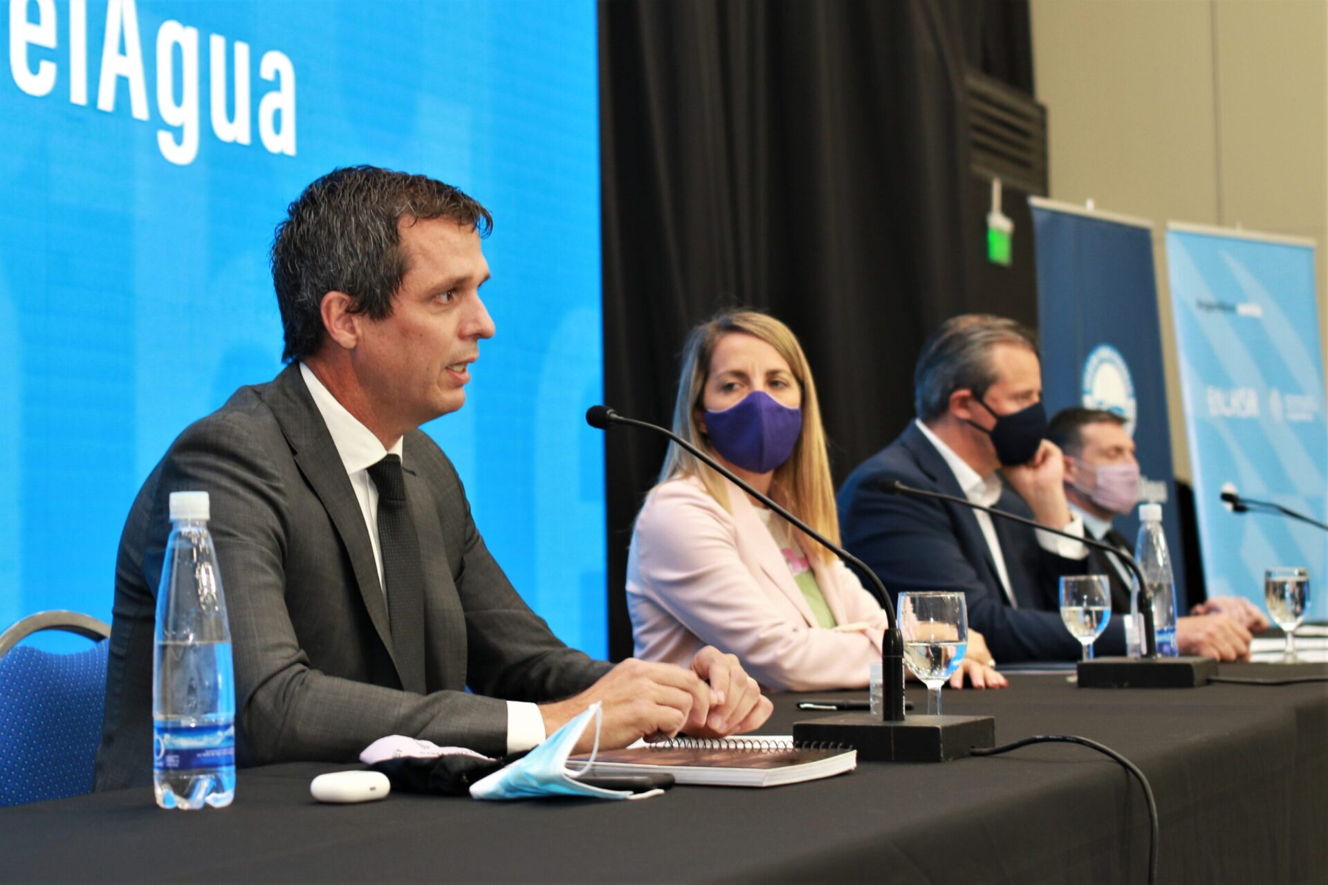 Cresto presidirá el segundo federal del politicas de acceso al agia y saneamiento