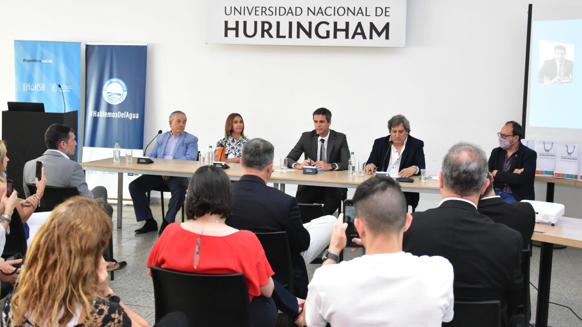 Ley de Acceso Universal al Agua y Saneamiento: la iniciativa que Cresto impulsará en el Congreso de la Nación Ley de Acceso Universal al Agua y Saneamiento: la iniciativa que Cresto impulsará en el Congreso de la Nación