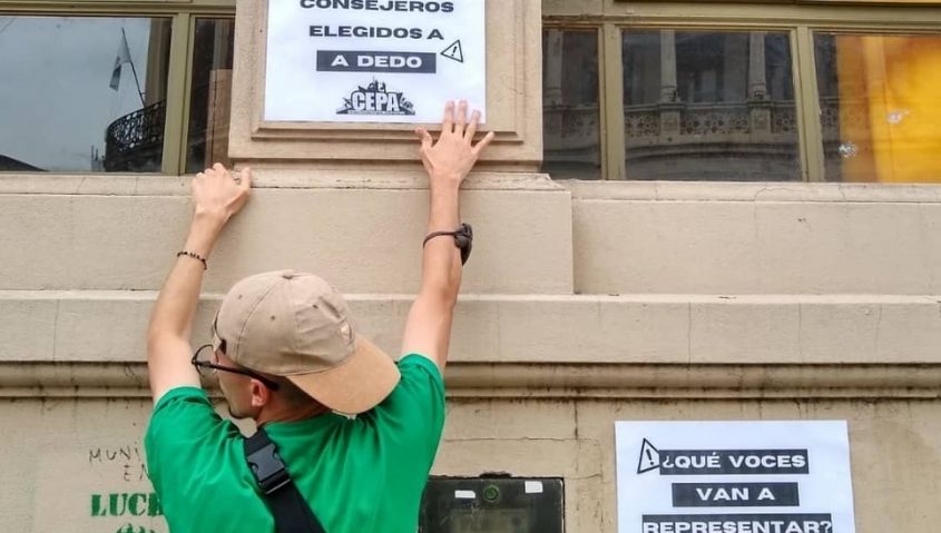 Denuncian fraude electoral en la Facultad de Humanidades, Artes y Ciencias Sociales de U.A.D.E.R. Denuncian fraude electoral en la Facultad de Humanidades, Artes y Ciencias Sociales de U.A.D.E.R.