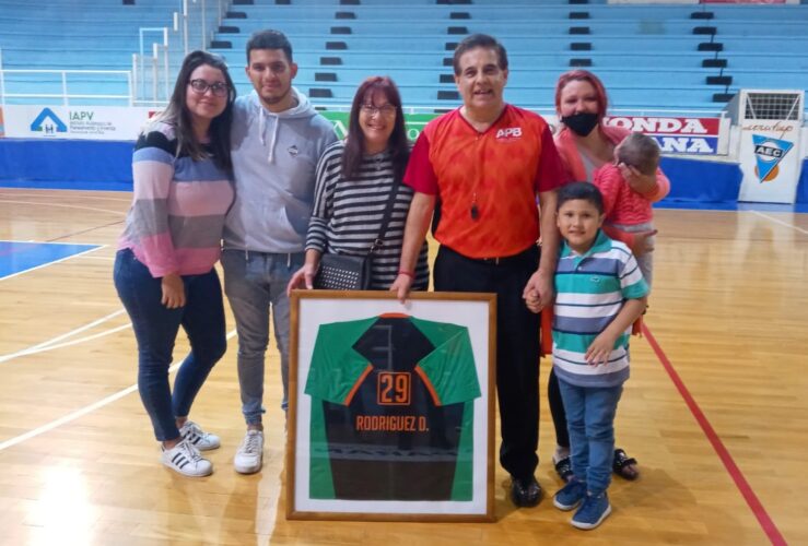Después de 50 años, Darío Rodríguez se retiró del arbitraje Después de 50 años, Darío Rodríguez se retiró del arbitraje